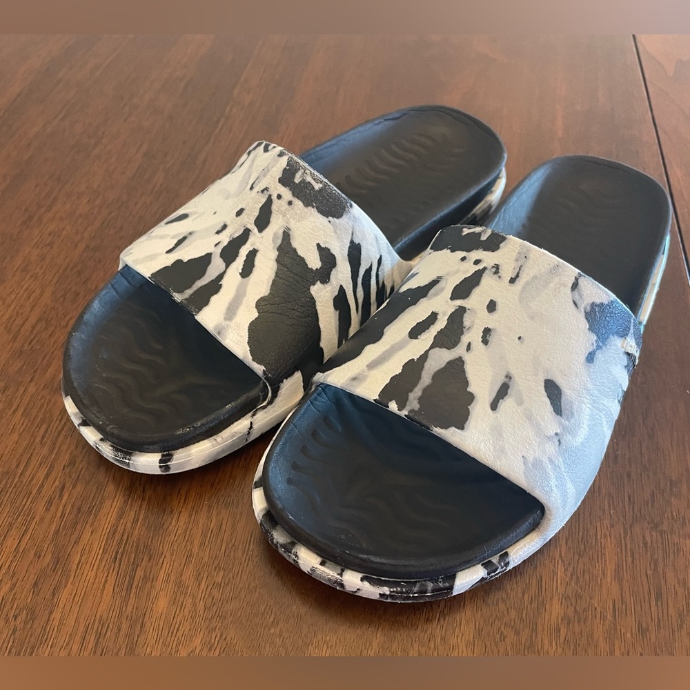 Native Shoes Spencer LX Slides - Picture 2 of 6